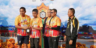 กิจกรรมวิ่ง Fun Run ปันรักให้น้อง ครั้งที่ ๑ ในวันนี้ได้รับการตอบรับและได้รับความอนุเคราะห์สนับสนุน จากผู้หลักผู้ใหญ่ วัยหนุ่มวัยสาว เด็กๆและเยาวชนอย่างมากมาย ในนามโรงเรียนราชประชานุเนราะห์ ๓๙ จังหวัดนราธิวาส ขอขอบพระคุณทุกท่านมา ณ โอกาสนี้เป็นอย่างยิ่งครับผม(17/03/62)